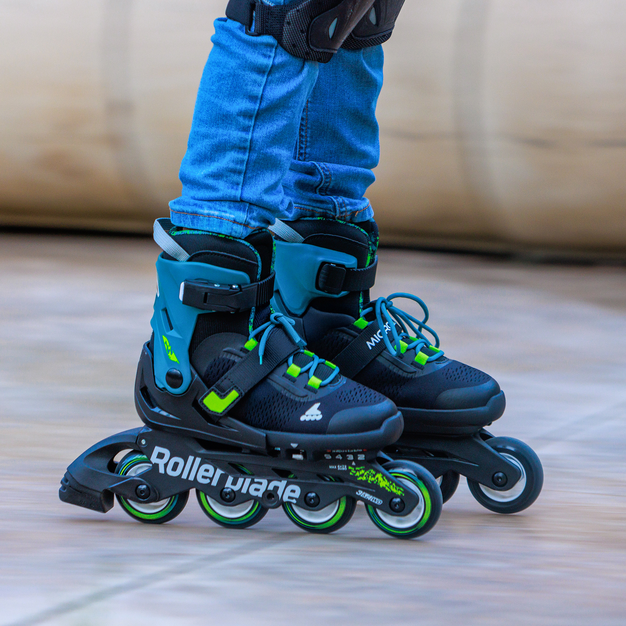 Дитячі розсувні Rollerblade ролики Microblade XT black-petrol